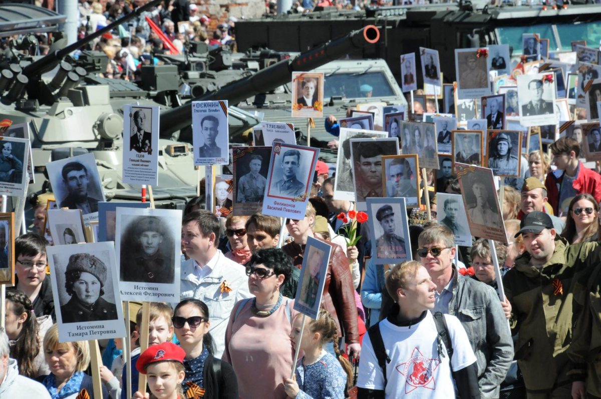 Юрист Салкин рассказал, чьи портреты нельзя размещать в «Бессмертном полку»